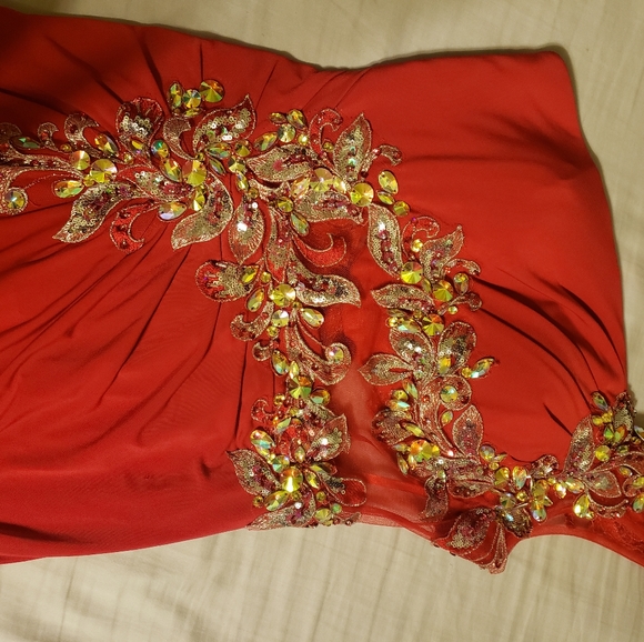 Prom/special occasion dress - Picture 4 of 5